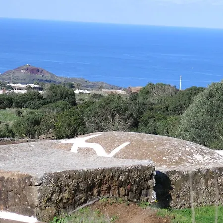 Domus Sicily - Dammuso Dei Conigli *